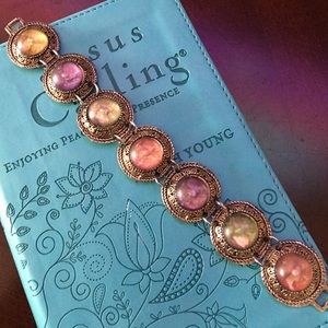 Beautiful antique like bracelet.