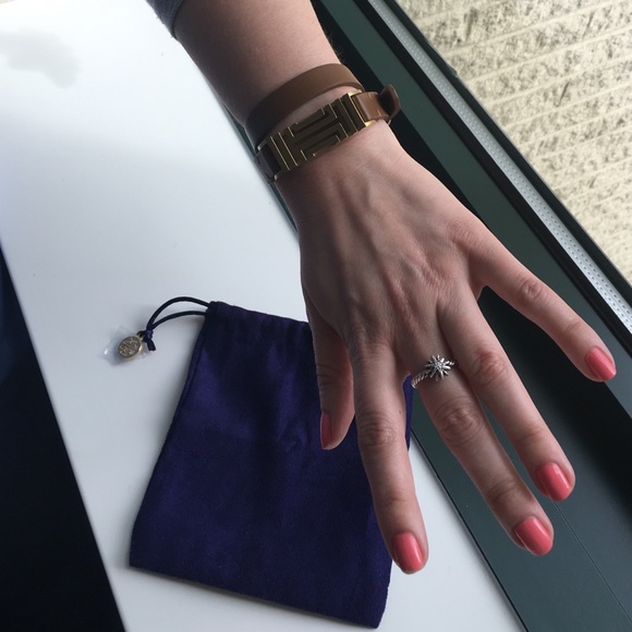 Leather Tory Burch Fitbit bracelet - Picture 2 of 3