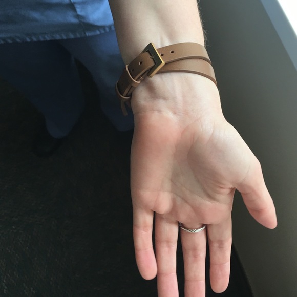 Leather Tory Burch Fitbit bracelet - Picture 3 of 3