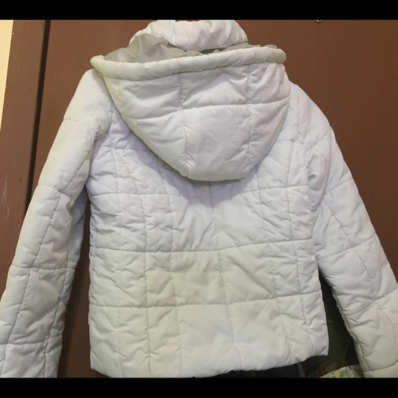 White coat - Picture 2 of 3