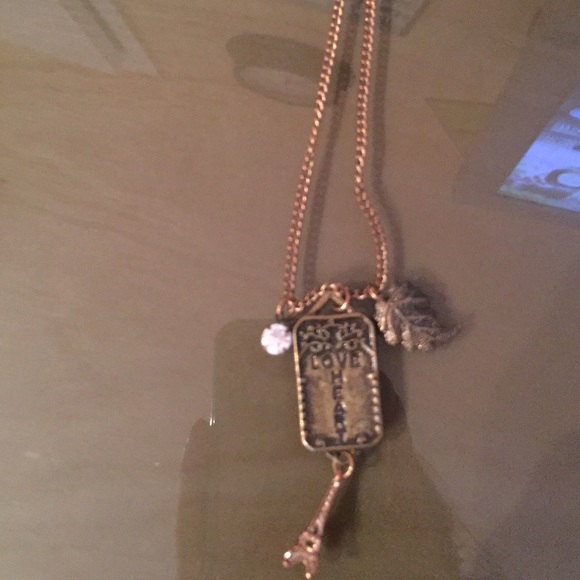 Necklace - Picture 2 of 2