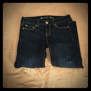 AEO dark rinse cropped jean, size 2.