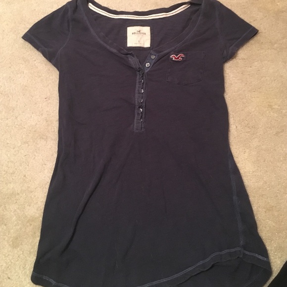 Navy Hollister Top
