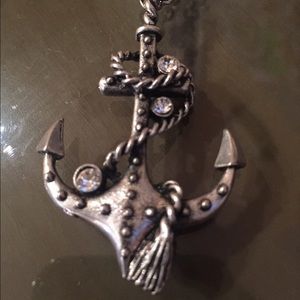 Anchor necklace