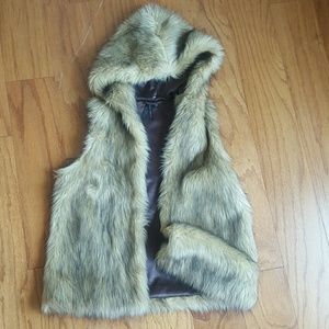 Hooded Vest