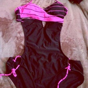 👽Op sexy one piece swimsuit👽