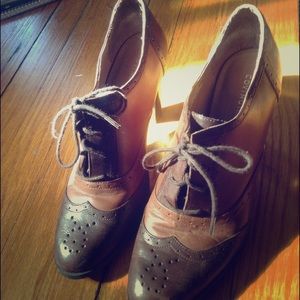 Oxford heels