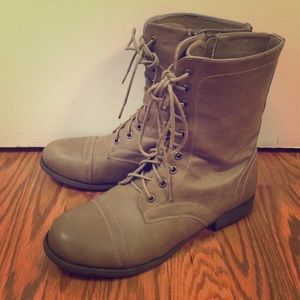 Madden Girl Gumbee Lace & Zipper Boots