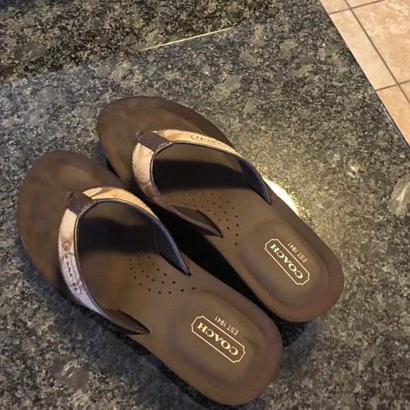 Coach sandals jaicee style brown