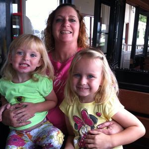 Meet your Posher, Debbie