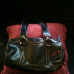 Black hand bag