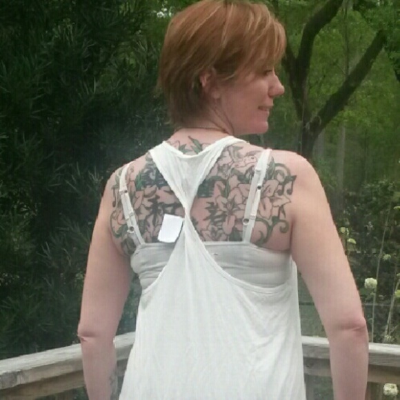 Top - Picture 3 of 3