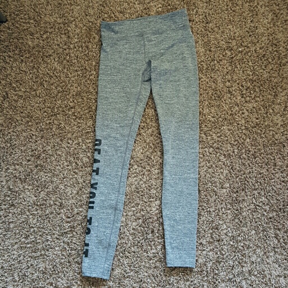 Grey athletic leggings