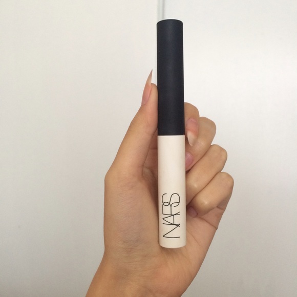 Nars Pro- Prime Smudge Proof Eyeshadow Base