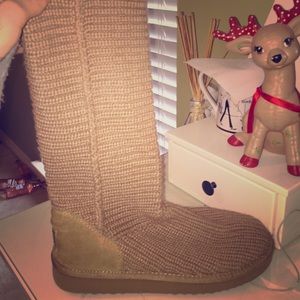 GUC UGG Knit boots