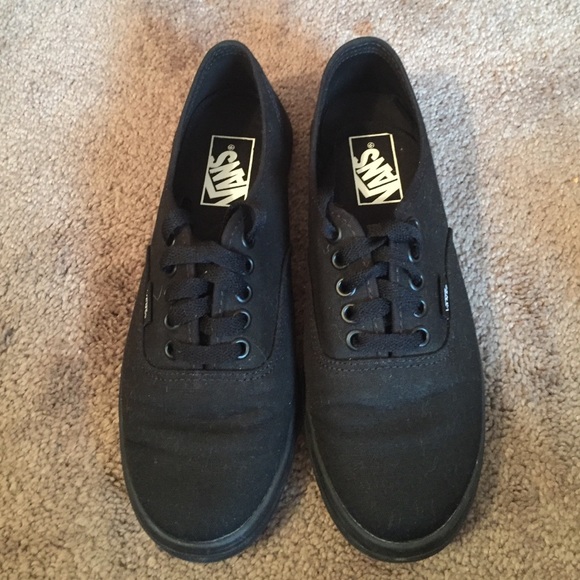 Black Vans 👟