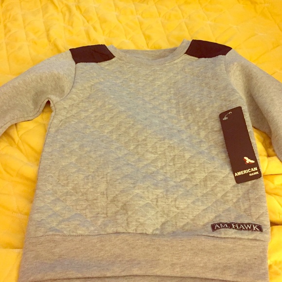 Other - Boys Pullover Quilted Sweat Top