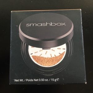 Smashbox Halo Perfecting Powder- light/neutral