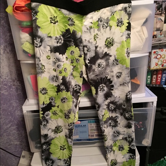 Floral print leggings