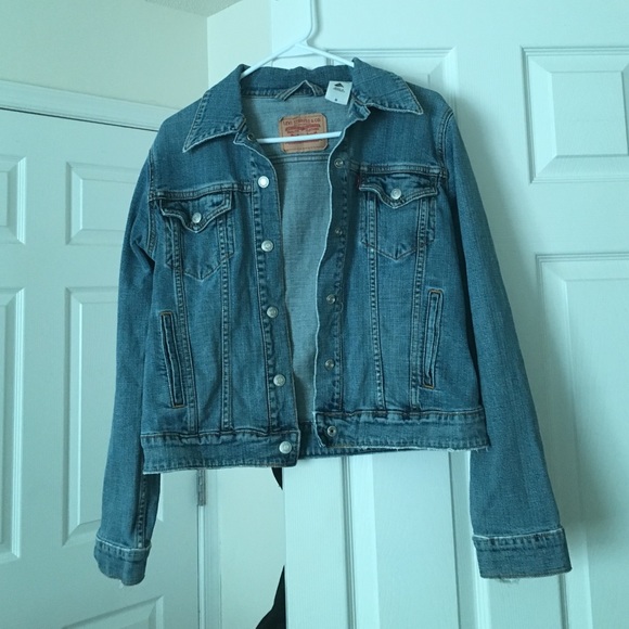 Levi denim jacket