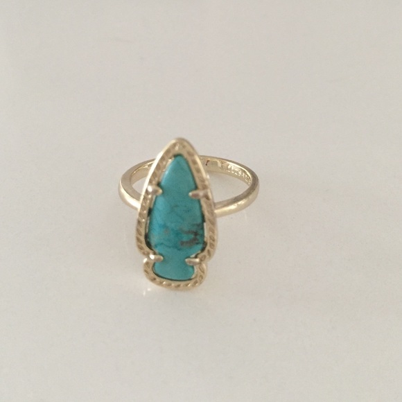 Skyline ring in turquoise