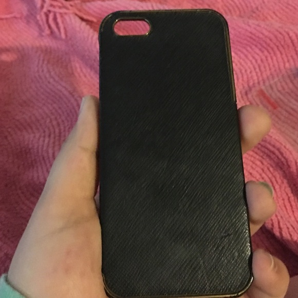 iPhone 5s case and screen protector