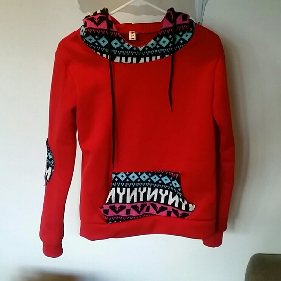 Sweatshirt