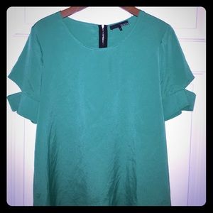 Green top perfect for next St. Patty's day