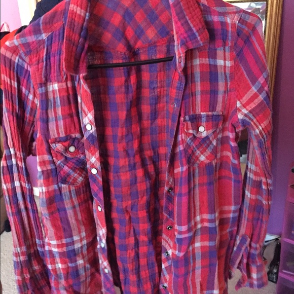 Plaid button down - Picture 1 of 1