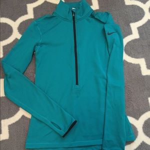 Nike Pullover Sz Small