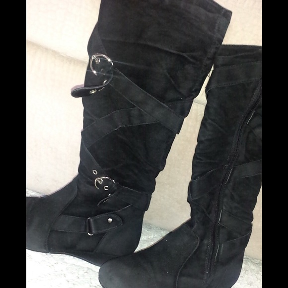 Black boots