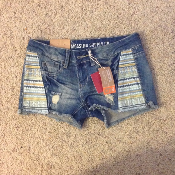 Shorts - Picture 1 of 1