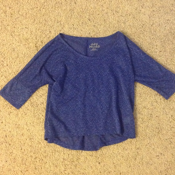 Shirt, quarter sleeve