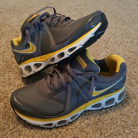 livestrong sneakers