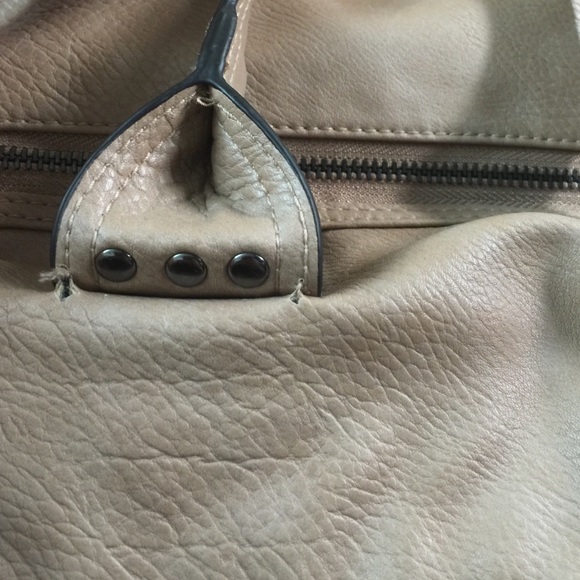 Handbag - Picture 2 of 4