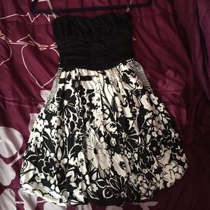 Short strapless dress