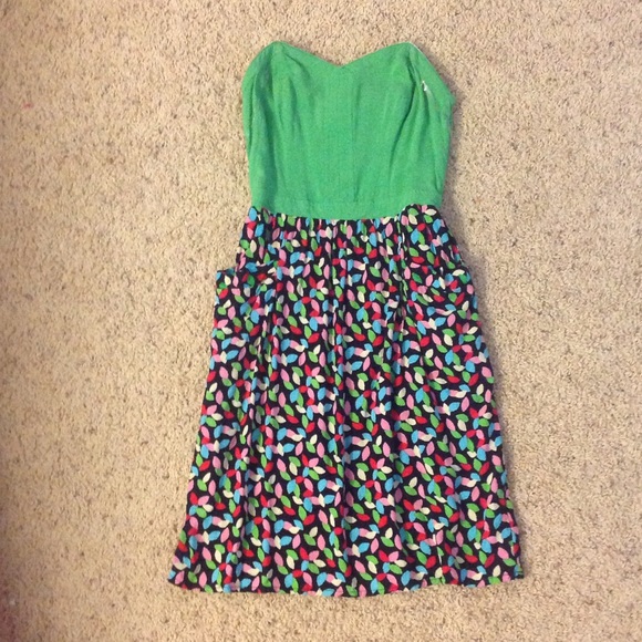 Dress - Picture 1 of 1