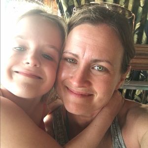 Meet your Posher, Becky