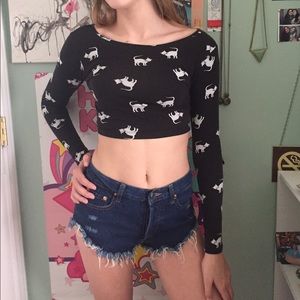 Kitty cat crop long sleeve !