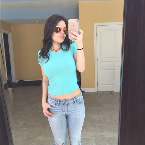 Mint Top - Picture 2 of 4
