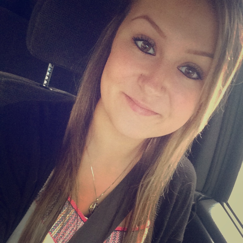 Meet your Posher, Katlyn