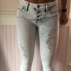 Hollister High rise acid washed jeans