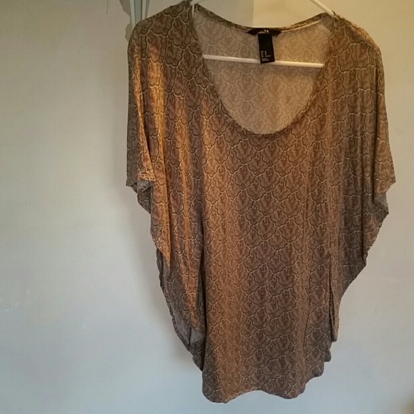 Flowy top