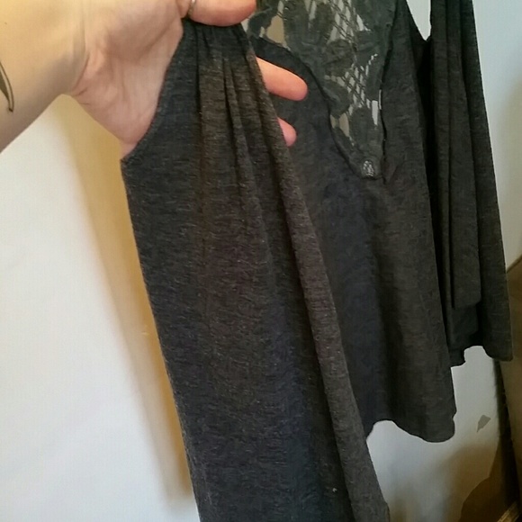 Cardigan - Picture 2 of 4