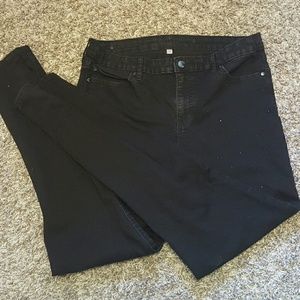 Black skinny jean