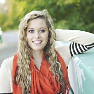 Meet your Posher, Brooke