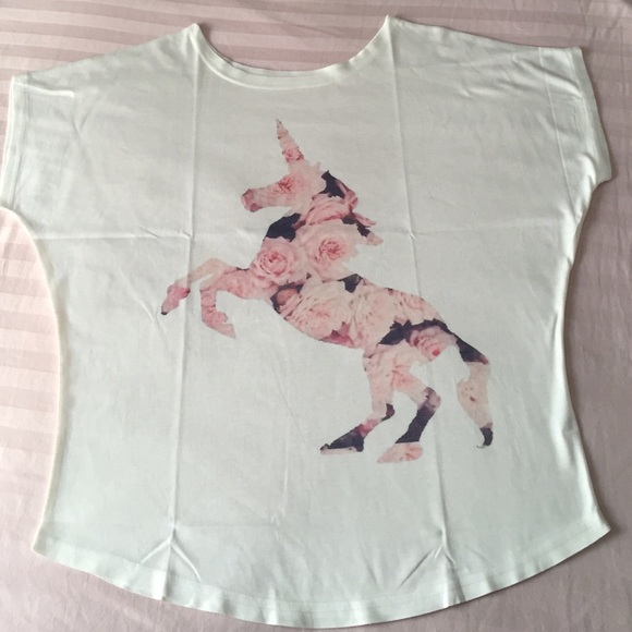 🦄Unicorn Roses Shirt - Picture 2 of 3