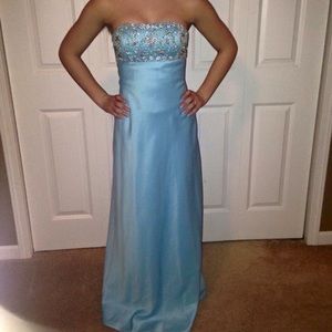 Long blue dress!
