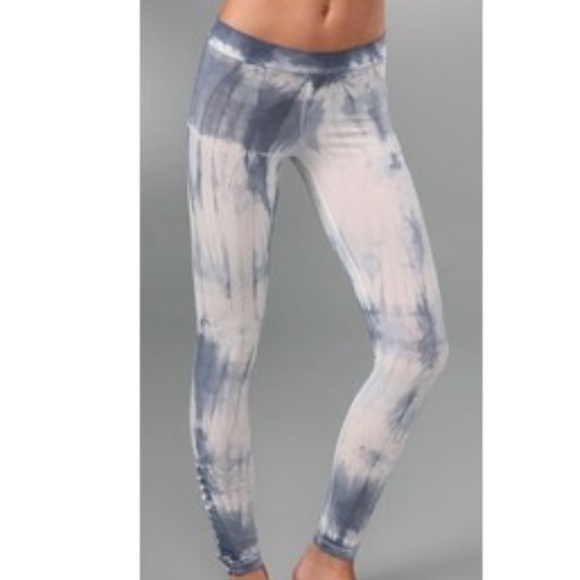 Pencey tie dye leggings