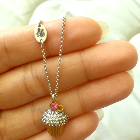 Juicy Couture cupcake necklace